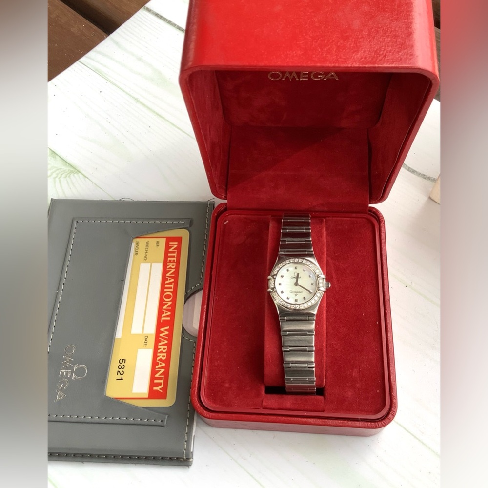 Beautiful ladies OMEGA CONSTELLATION MY CHOICE watch💥💥💥💥💥